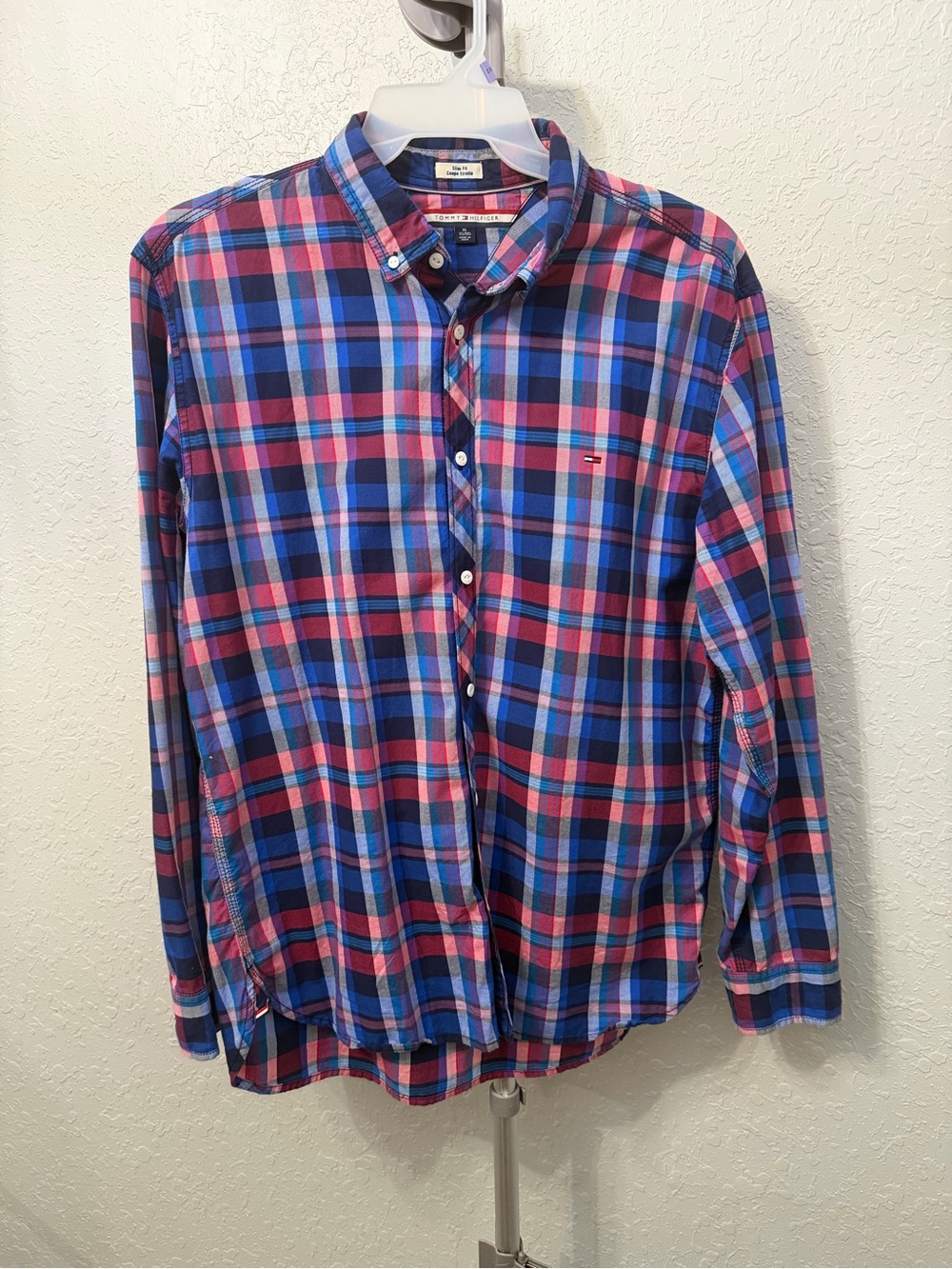 Tommy Hilfiger Plaid Button-Down Shirt in Blue and Pink